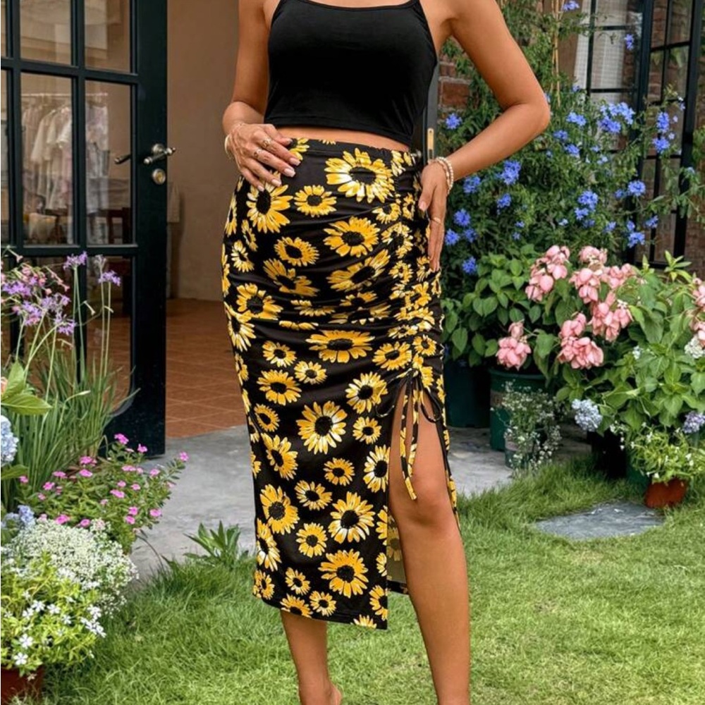 2 piece Sunflower Print Midi Skirt and cami